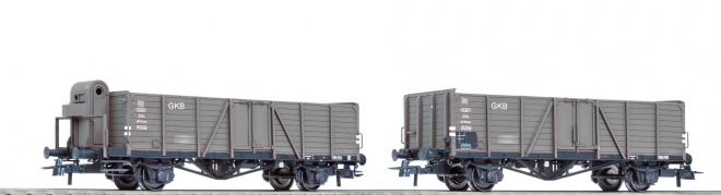 Set of 2 gondola cars type Omm<br /><a href='images/pictures/Roco/Roco-76113.jpg' target='_blank'>Full size image</a>